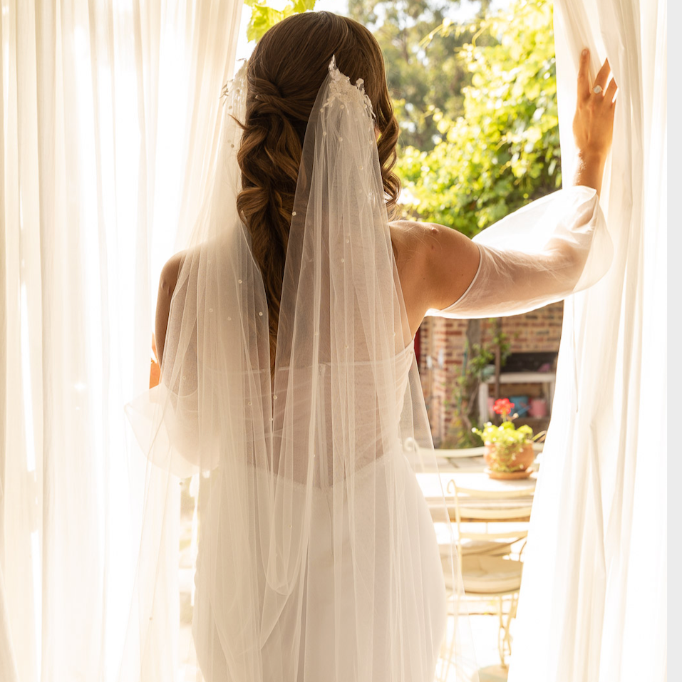 Magnolia Veil